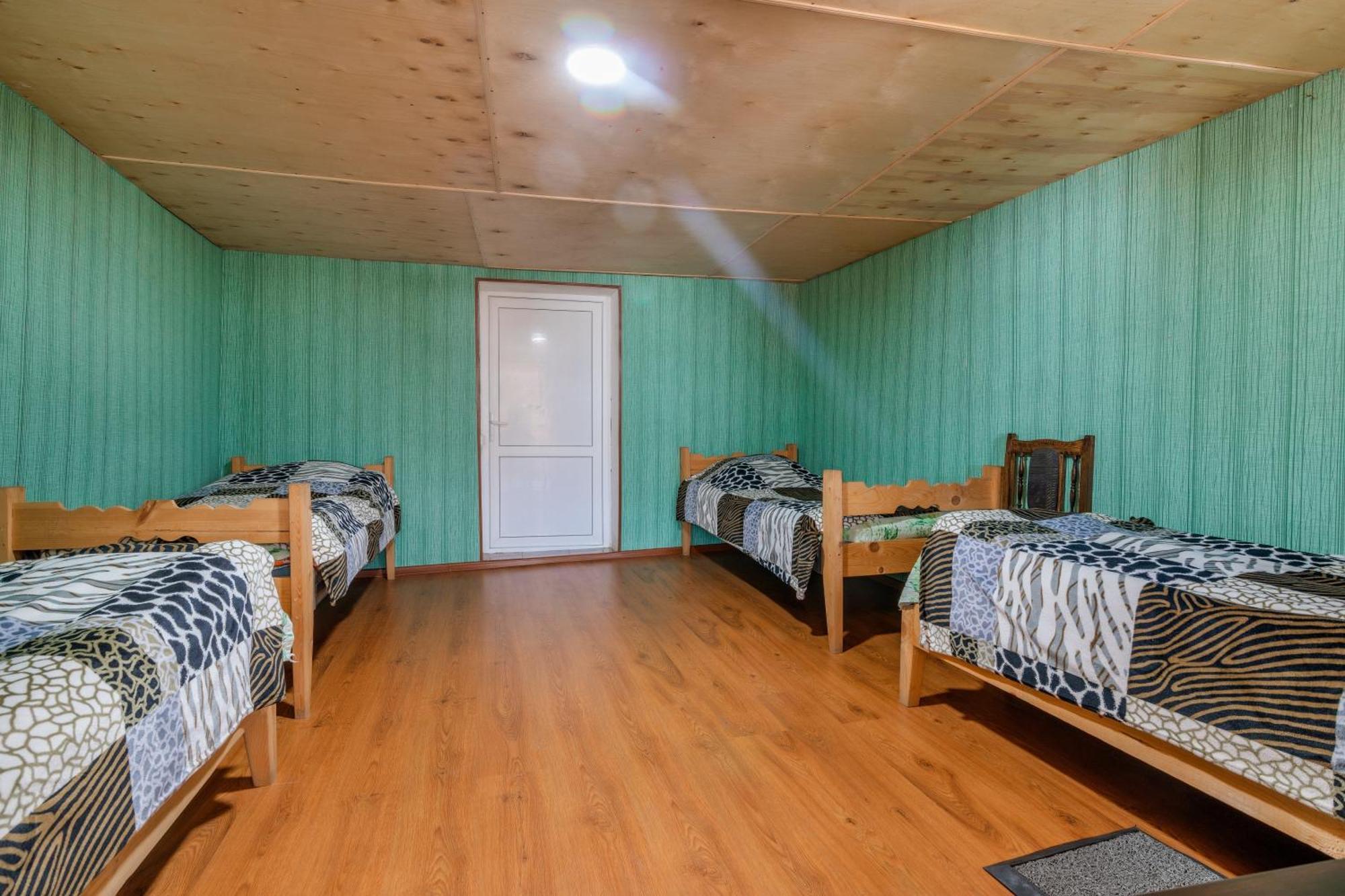 Guest House Old Omalo Екстериор снимка
