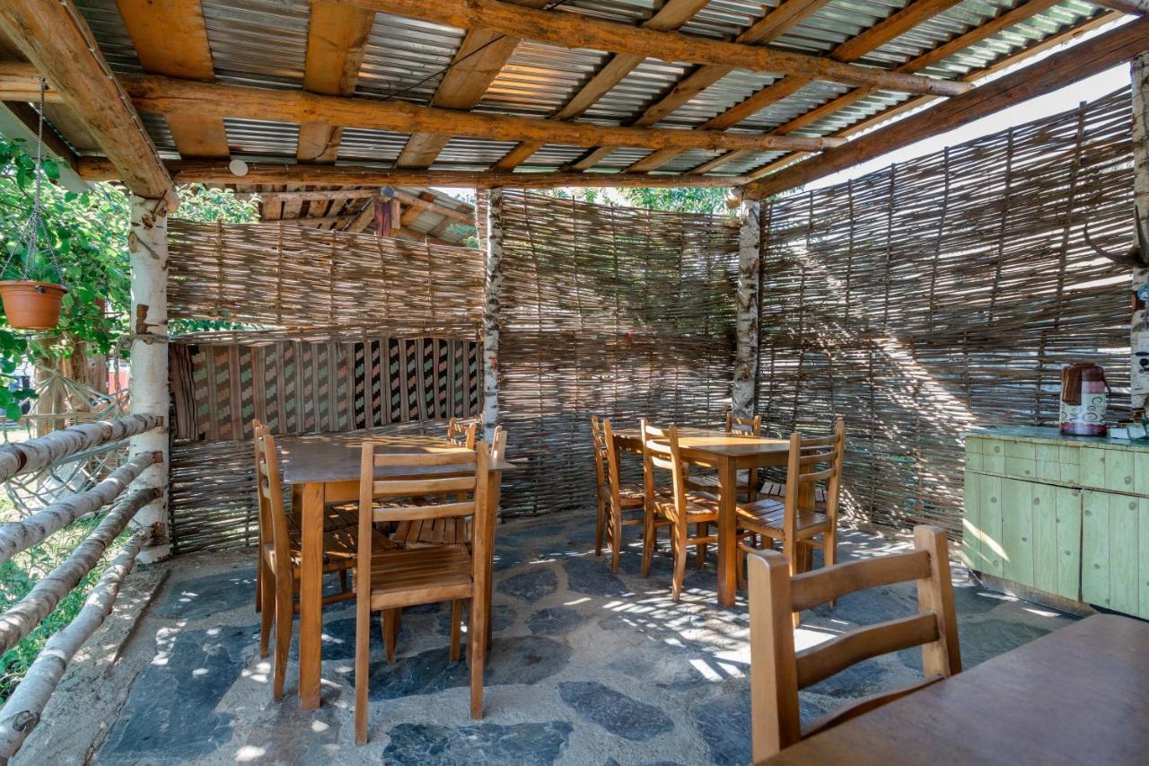 Guest House Old Omalo Екстериор снимка