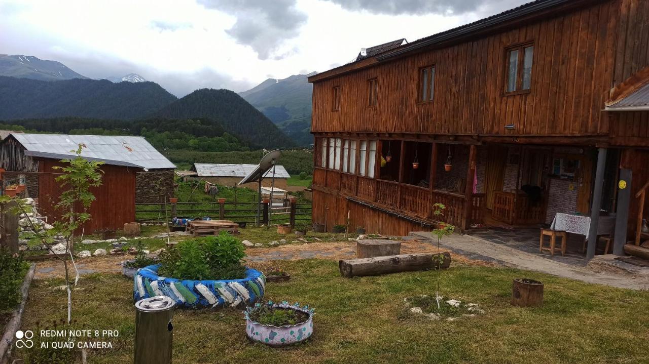 Guest House Old Omalo Екстериор снимка