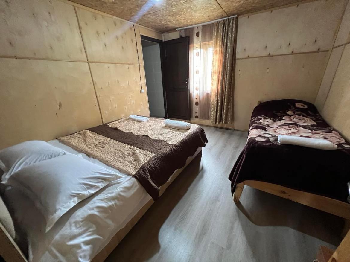 Guest House Old Omalo Екстериор снимка