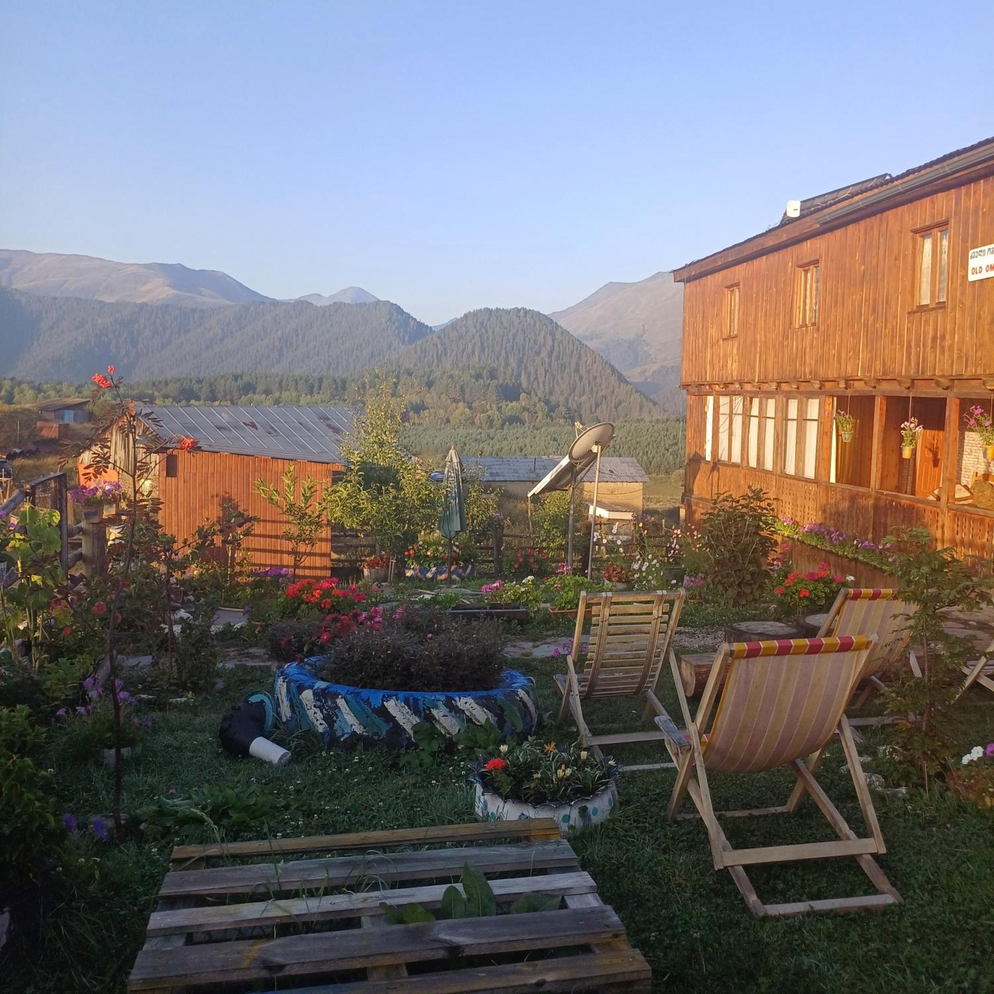 Guest House Old Omalo Екстериор снимка