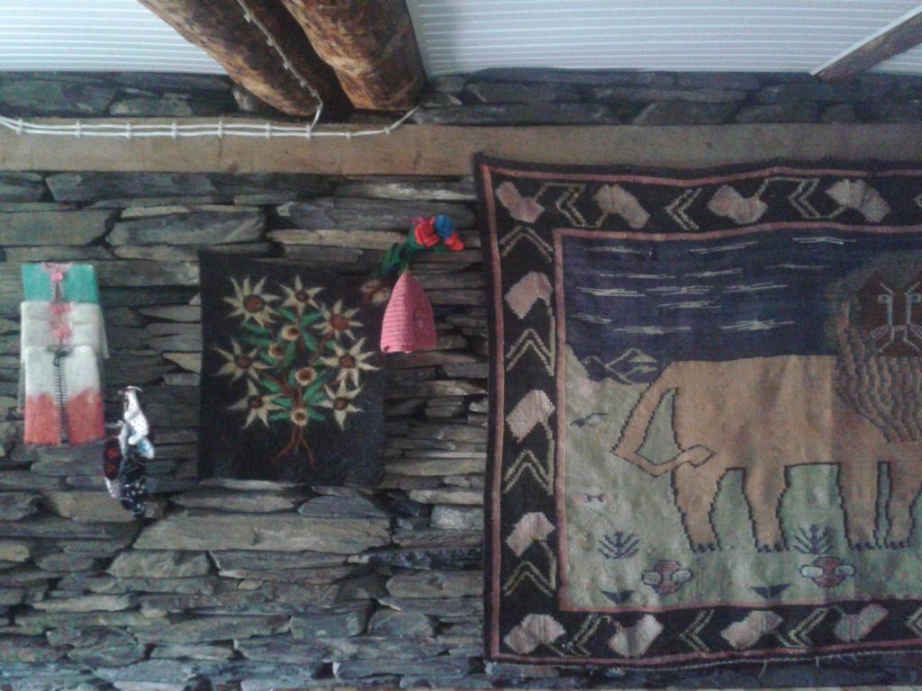 Guest House Old Omalo Екстериор снимка
